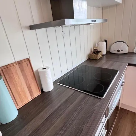 Welcome To A Nice, Bright And Spacious Apartment! *